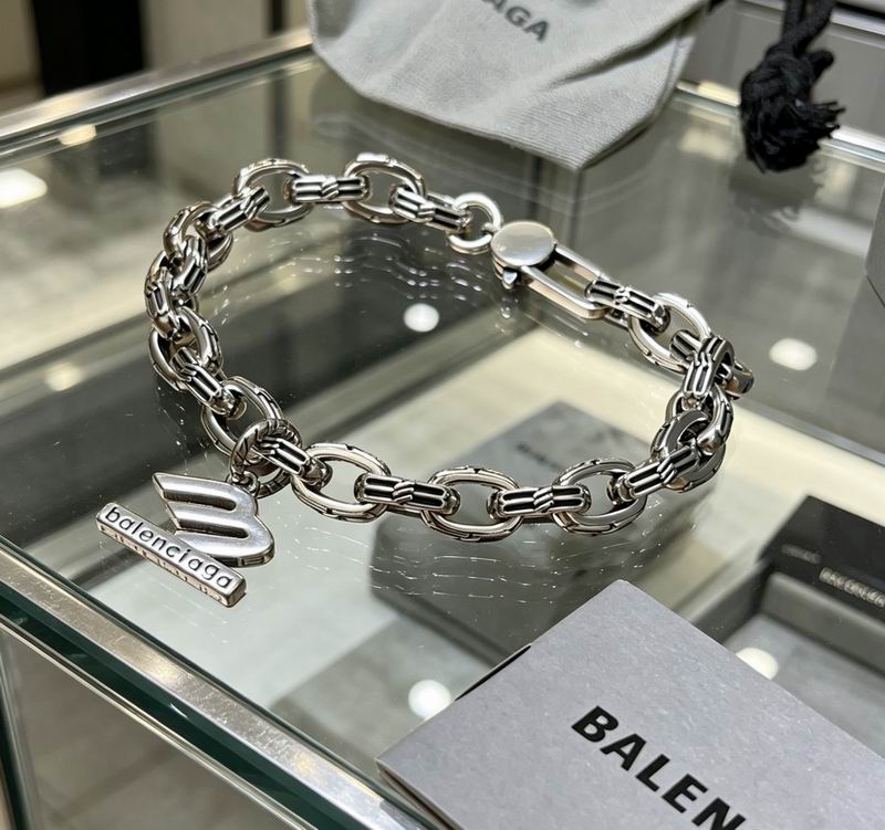 Balenciaga Bracelet  04yxs92 (2)