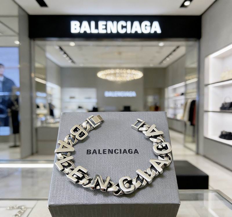 Balenciaga Bracelet  04yxs93 (1)