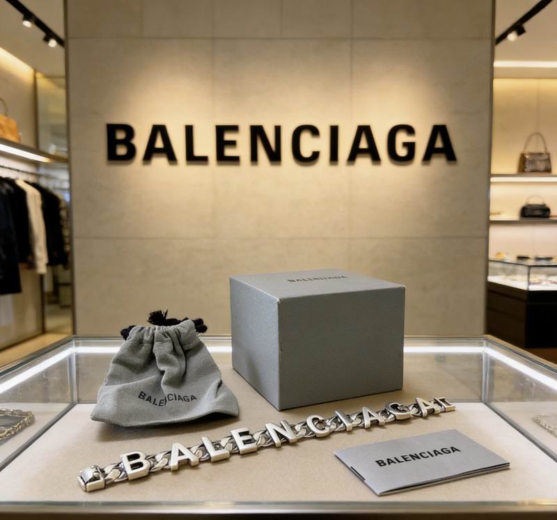 Balenciaga Bracelet  04yxs93 (2)