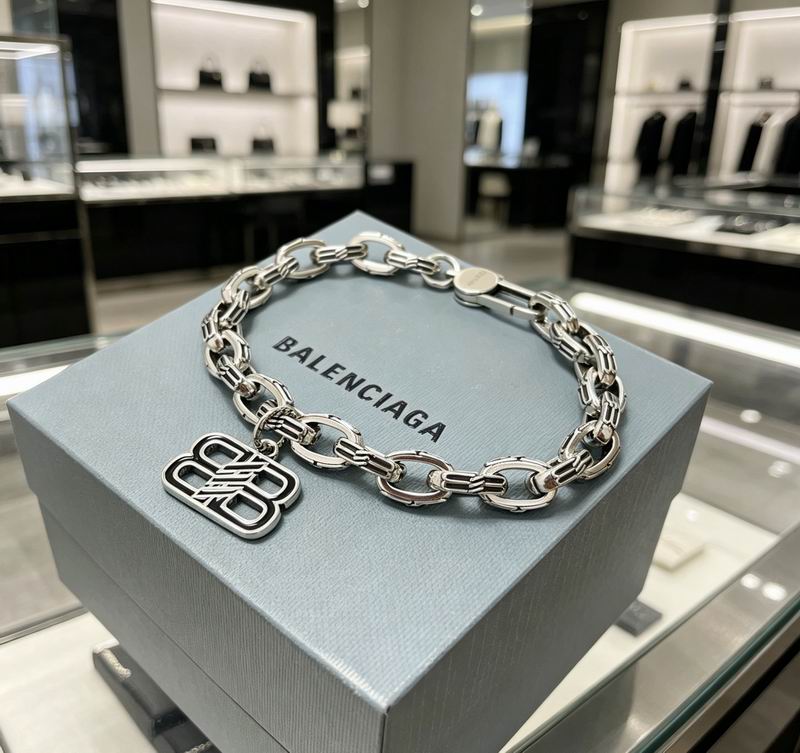 Balenciaga Bracelet  04yxs94 (2)