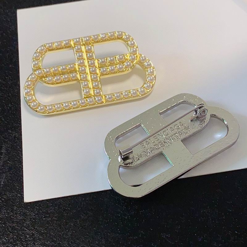 Balenciaga Brooch  03yxs02 (3)