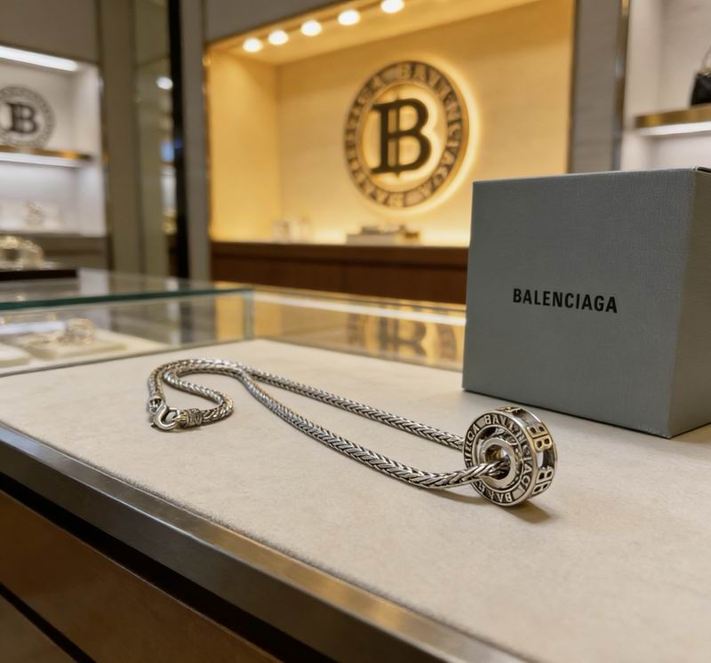 Balenciaga Necklace  02yxs15 (1)