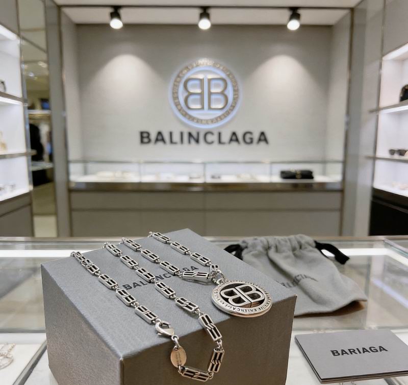 Balenciaga Necklace  02yxs17 (2)