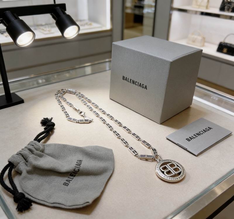 Balenciaga Necklace  02yxs17 (3)