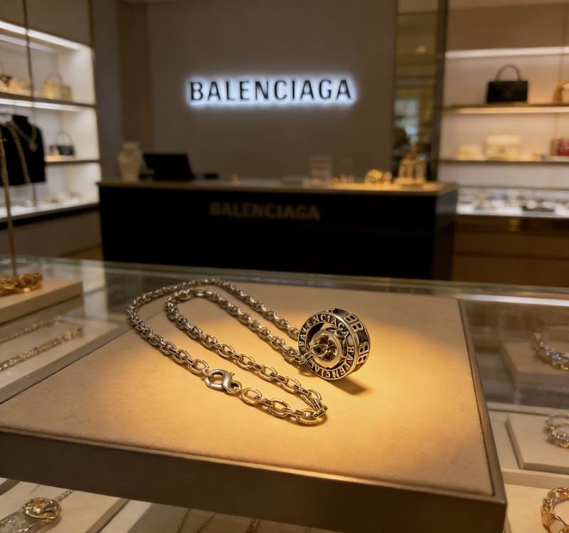 Balenciaga Necklace  02yxs19 (2)