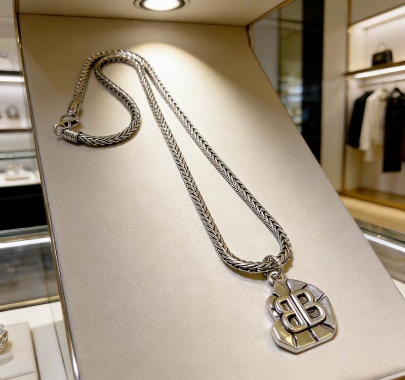 Balenciaga Necklace  02yxs21 (1)