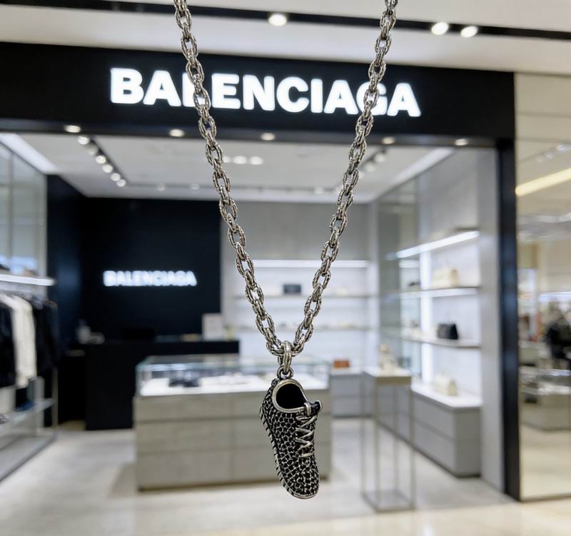 Balenciaga Necklace  03yxs103 (4)