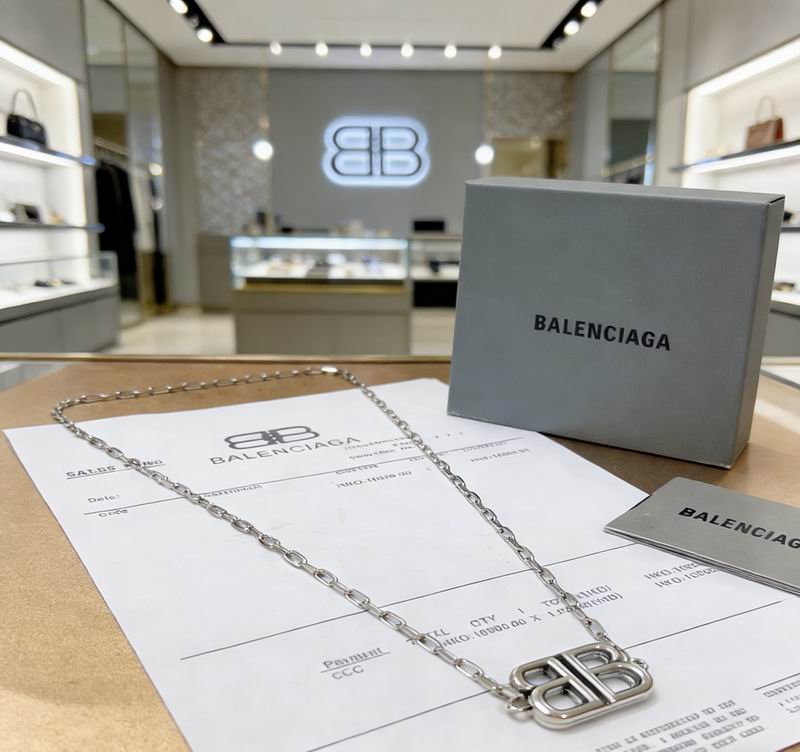Balenciaga Necklace  03yxs106 (2)