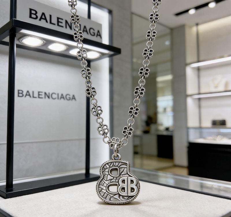 Balenciaga Necklace  03yxs107 (2)