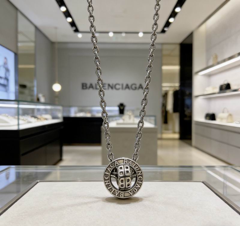Balenciaga Necklace  03yxs112 (2)