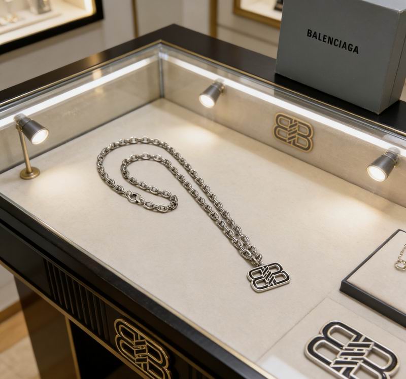 Balenciaga Necklace  03yxs118 (3)