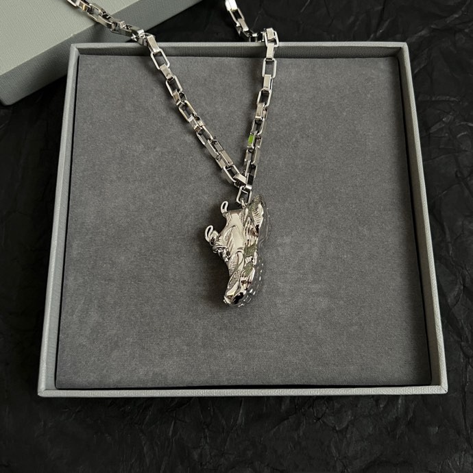 Balenciaga Necklace  03yxs30 (8)