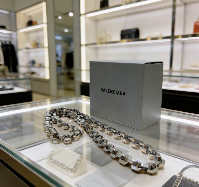 Balenciaga Necklace  03yxs37 (5)