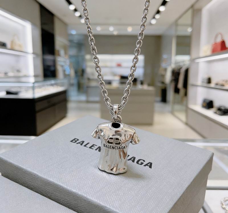 Balenciaga Necklace  03yxs41 (3)