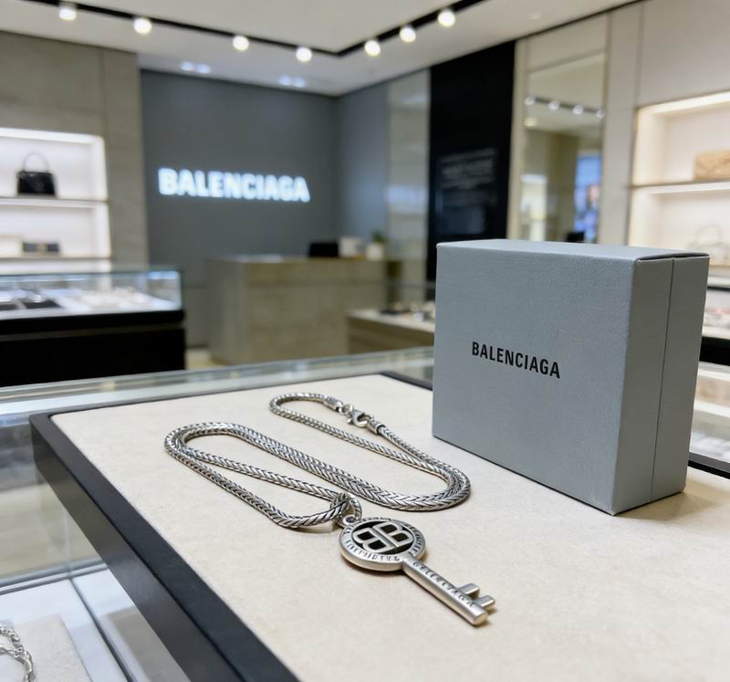 Balenciaga Necklace  03yxs43 (1)