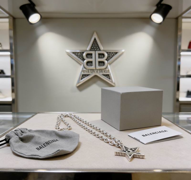 Balenciaga Necklace  03yxs47 (5)