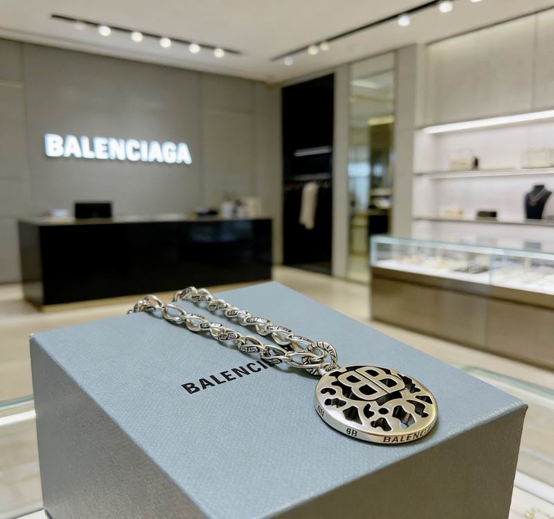 Balenciaga Necklace  03yxs49 (4)