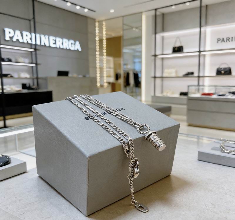 Balenciaga Necklace  03yxs50 (2)