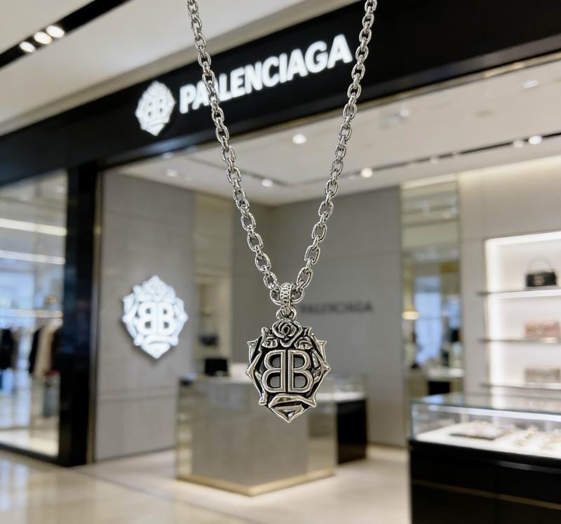Balenciaga Necklace  03yxs52 (2)