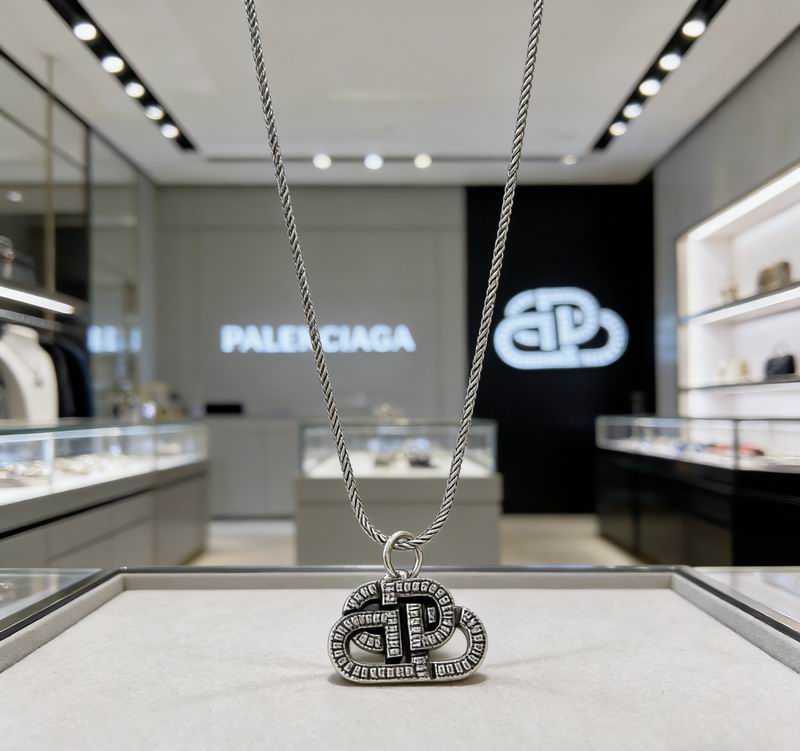 Balenciaga Necklace  03yxs61 (1)