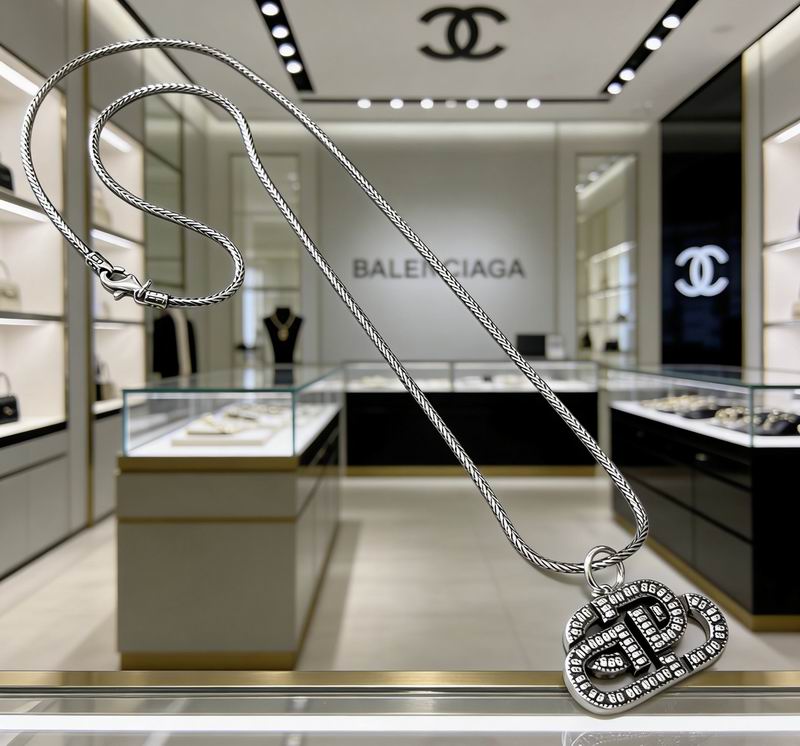 Balenciaga Necklace  03yxs61 (5)