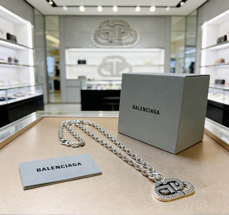 Balenciaga Necklace  03yxs62 (2)