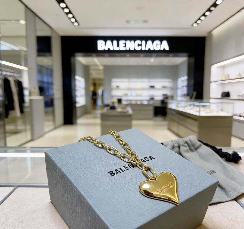 Balenciaga Necklace  03yxs63 (3)