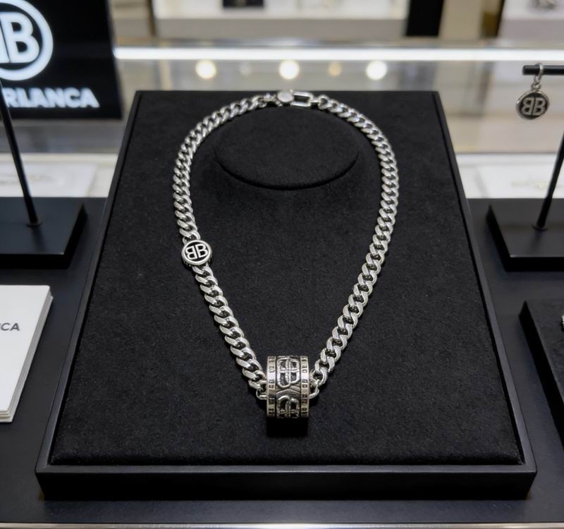 Balenciaga Necklace  03yxs69 (2)