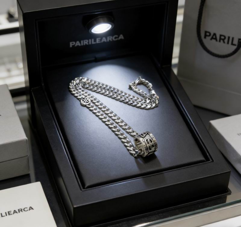 Balenciaga Necklace  03yxs69 (3)