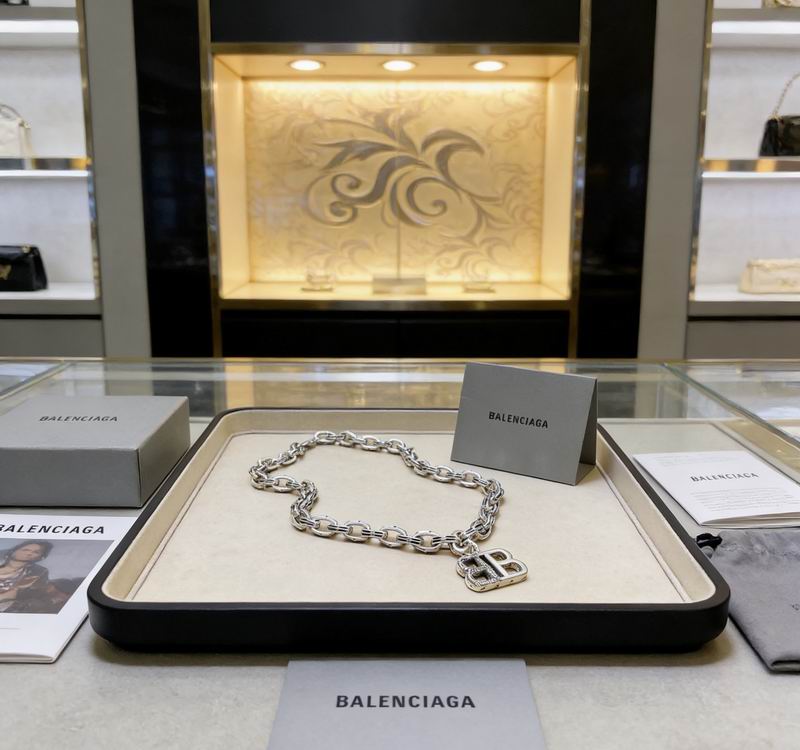 Balenciaga Necklace  03yxs74 (3)