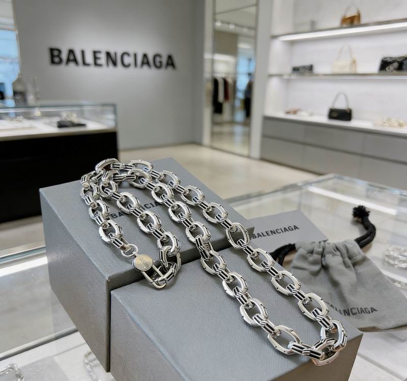 Balenciaga Necklace  03yxs75 (1)