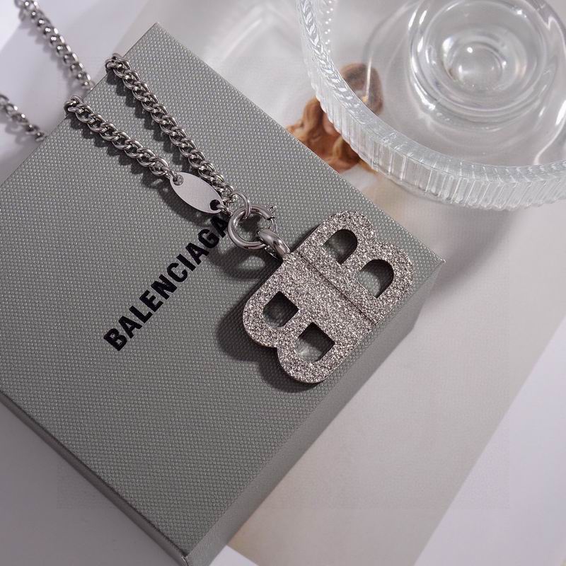 Balenciaga Necklace  03yxs77 (3)