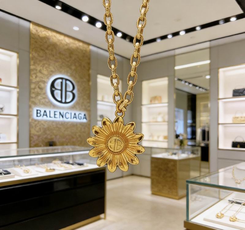 Balenciaga Necklace  03yxs83 (5)