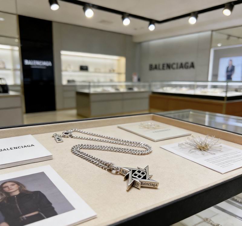 Balenciaga Necklace  03yxs84 (4)