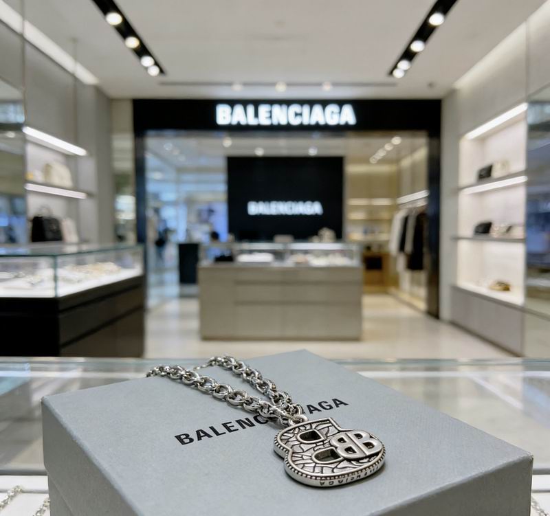 Balenciaga Necklace  03yxs86 (6)