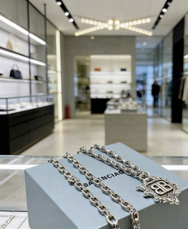 Balenciaga Necklace  03yxs87 (3)