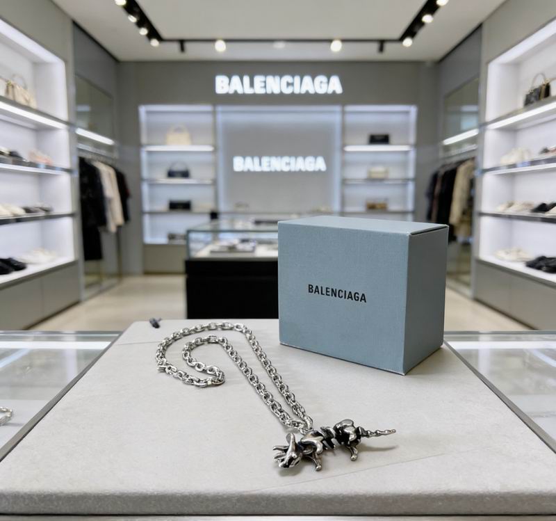 Balenciaga Necklace  03yxs88 (2)