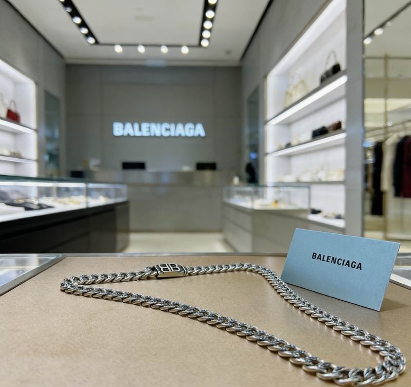 Balenciaga Necklace  03yxs89 (4)