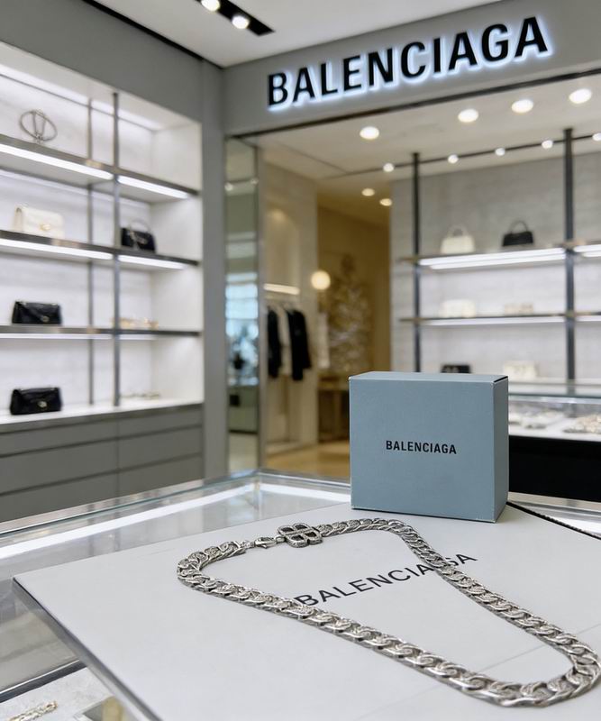 Balenciaga Necklace  03yxs90 (4)