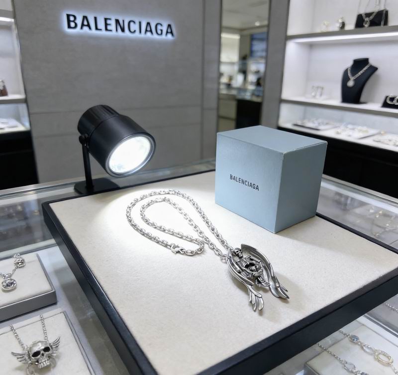 Balenciaga Necklace  03yxs95 (2)