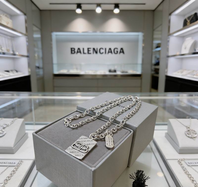 Balenciaga Necklace  03yxs97 (2)