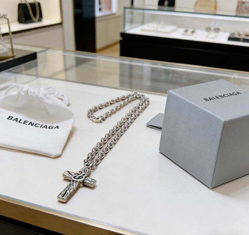 Balenciaga Necklace  04yxs120 (2)