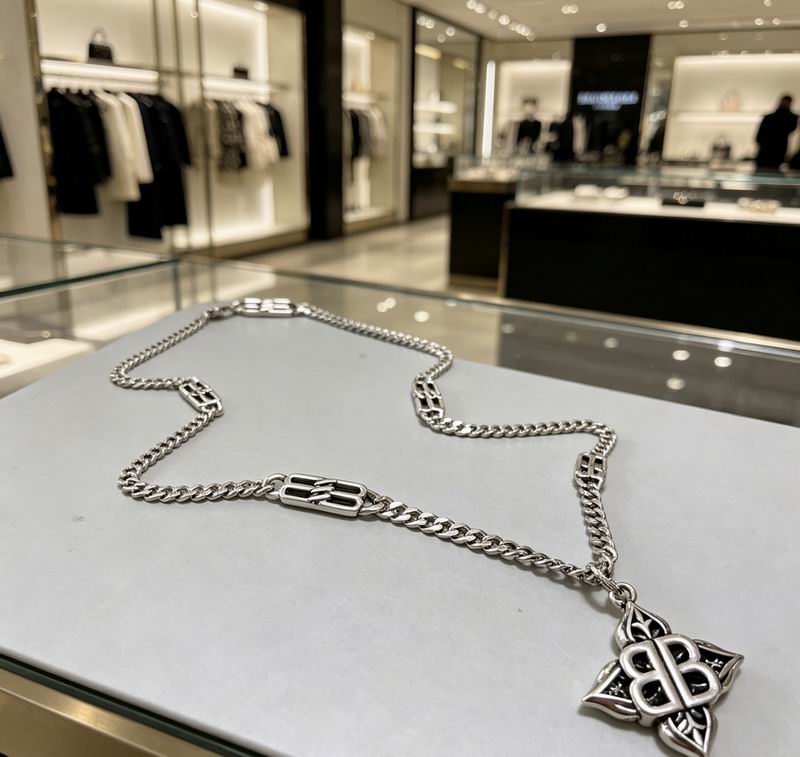 Balenciaga Necklace 05yxs37 (2)
