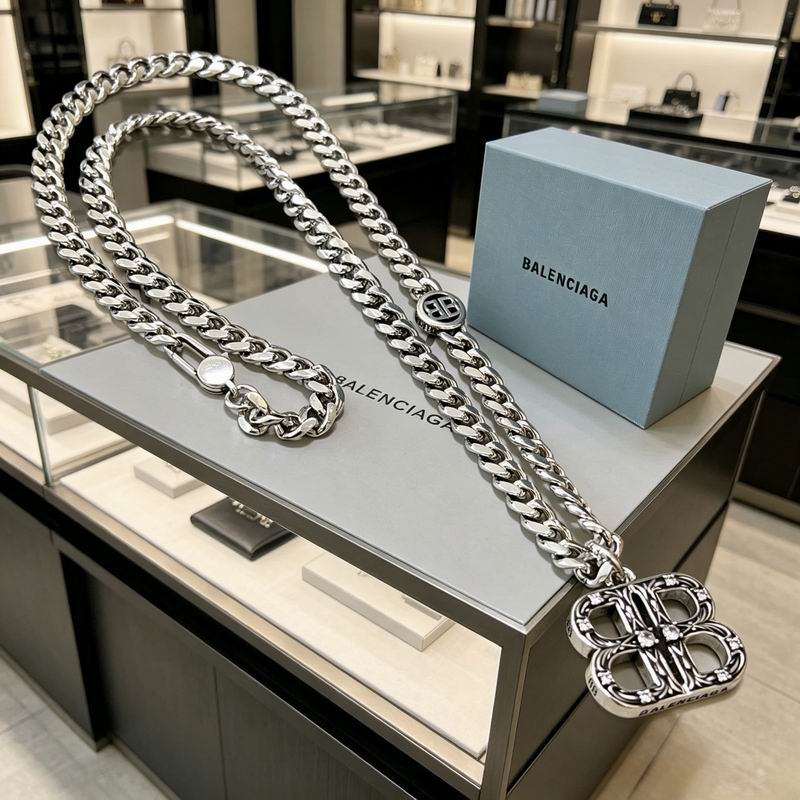 Balenciaga Necklace 05yxs47 (2)