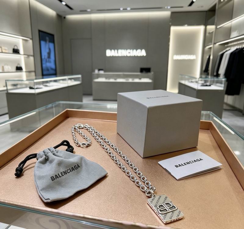 Balenciaga Necklace 05yxs64 (3)