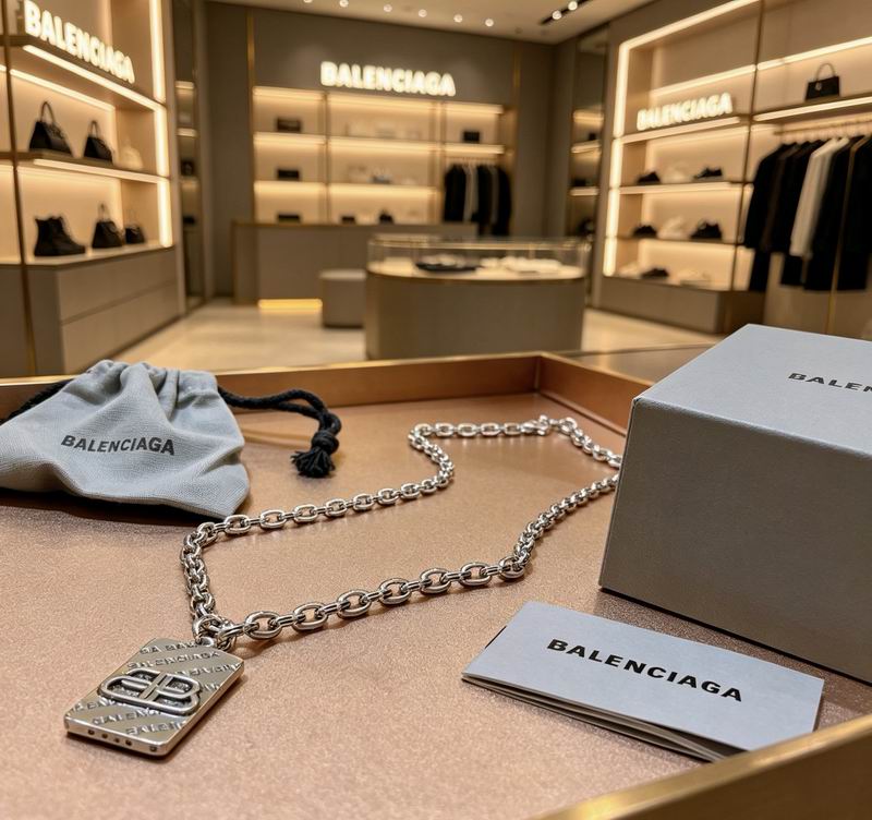 Balenciaga Necklace 05yxs64 (4)