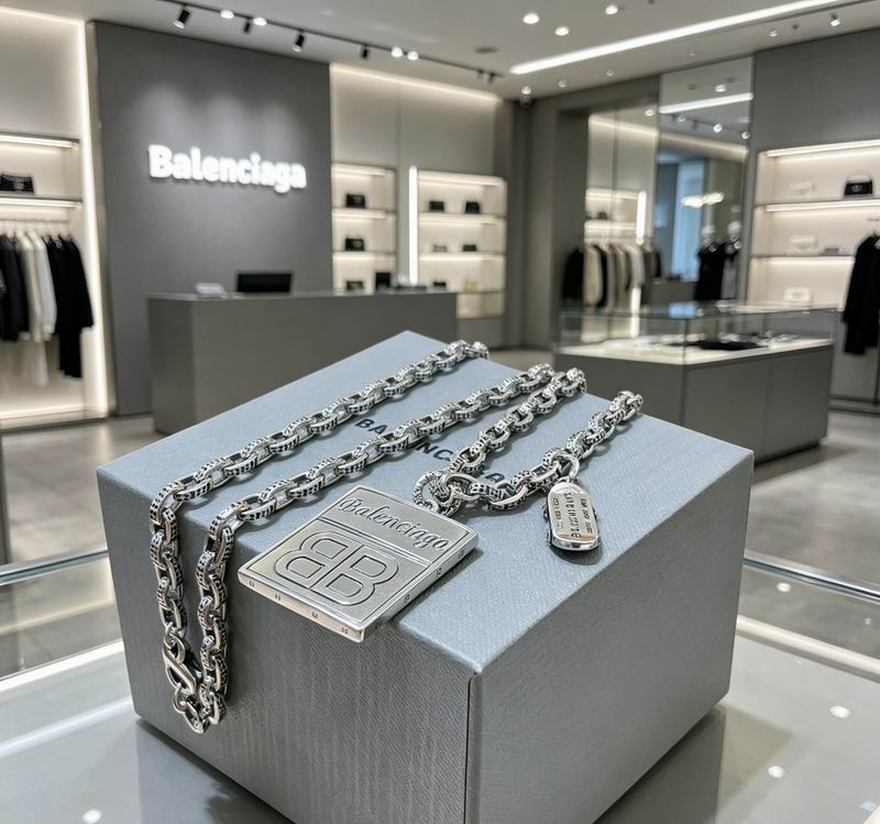 Balenciaga Necklace 05yxs65 (2)
