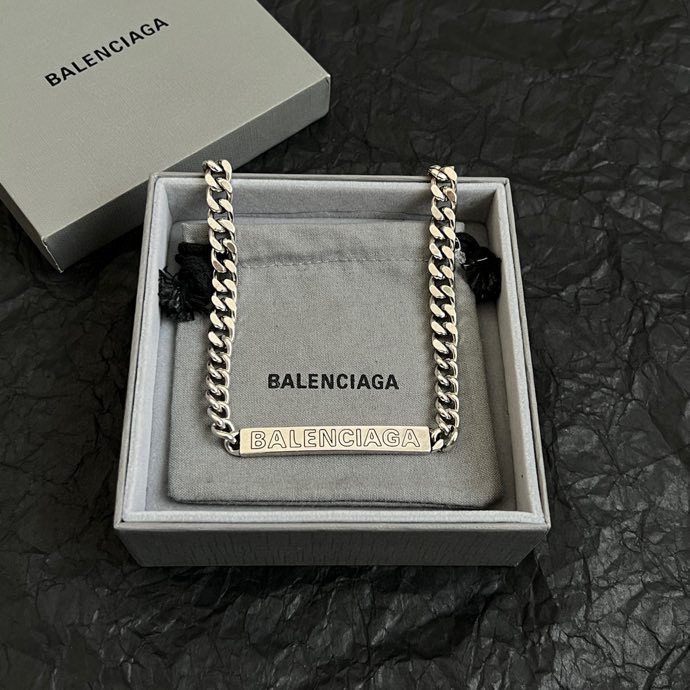 Balenciaga Suits  03yxs02 (2)
