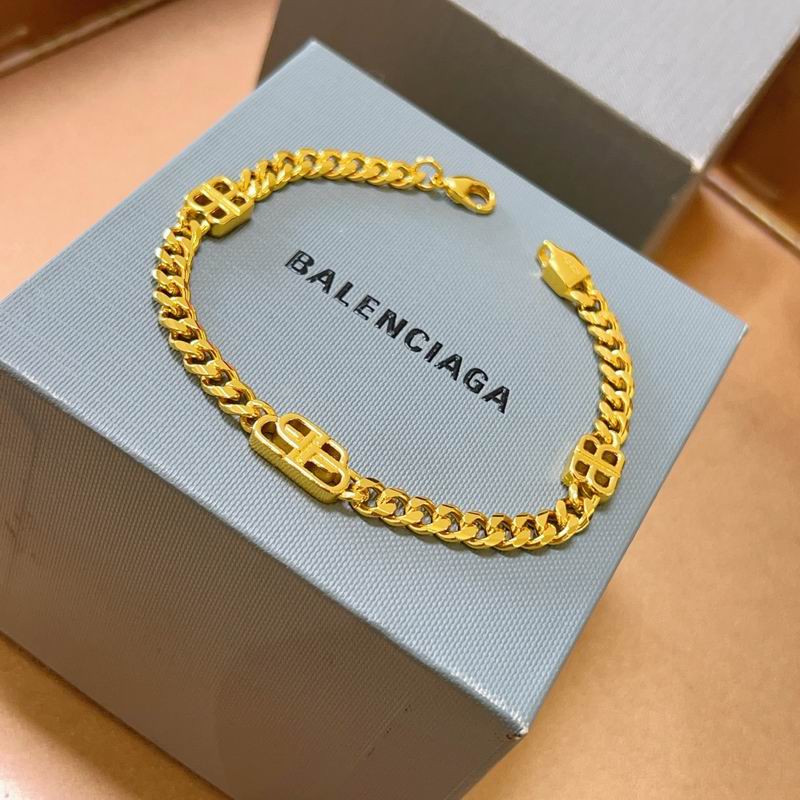 Balenciaga Suits  05yxs01 (15)