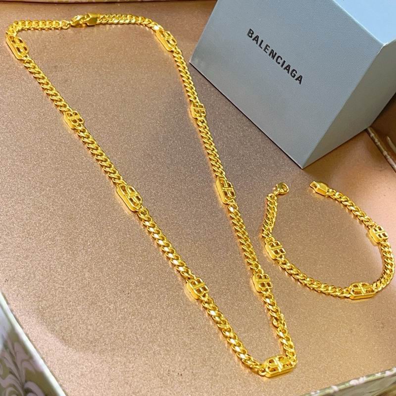Balenciaga Suits  05yxs01 (7)
